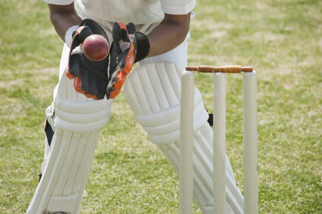 FlixWorksTalent's tweet photo. Movie auditions : Paid roles for aspiring actors who love cricket https://t.co/Dyu31CXXqU Can you catch, chase, slide, dive and create a fantastic run out, then shows your fielding skills. We are auditioning now for an item number. #actingaudition #bleedblue #cricket #teamindia https://t.co/RyiX0GiLRG