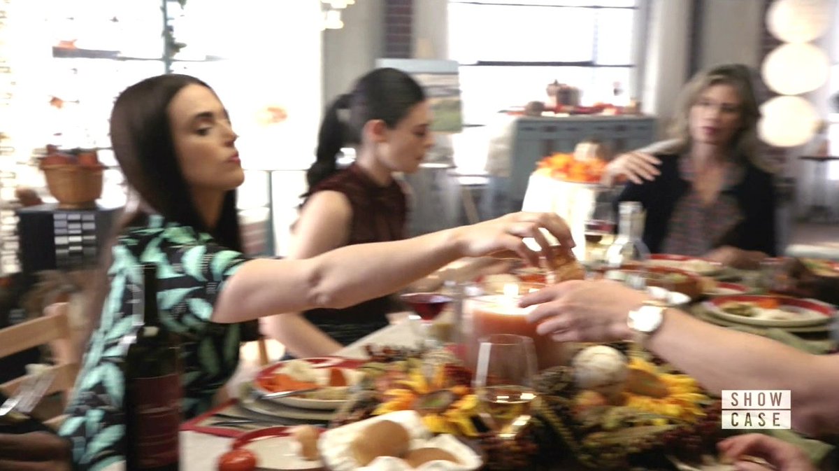 lenaluthgay's tweet image. i see no difference