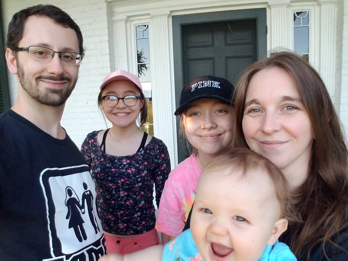 BCM_Families's tweet photo. "I have it all. Family, love, and faith. Now all I need is a #cure4BCM to make my life complete. Please donate!" #GivingTuesday https://t.co/OhvIXOf3It