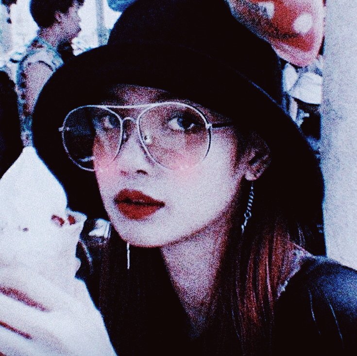 cherrythetic's tweet photo. Lisa Blackpink Pack
➴ RT or FAV if you save/use
#lisa #lisaeshetic #lisapack #aestheticpack
#BPpacks https://t.co/YbdS88PSiM