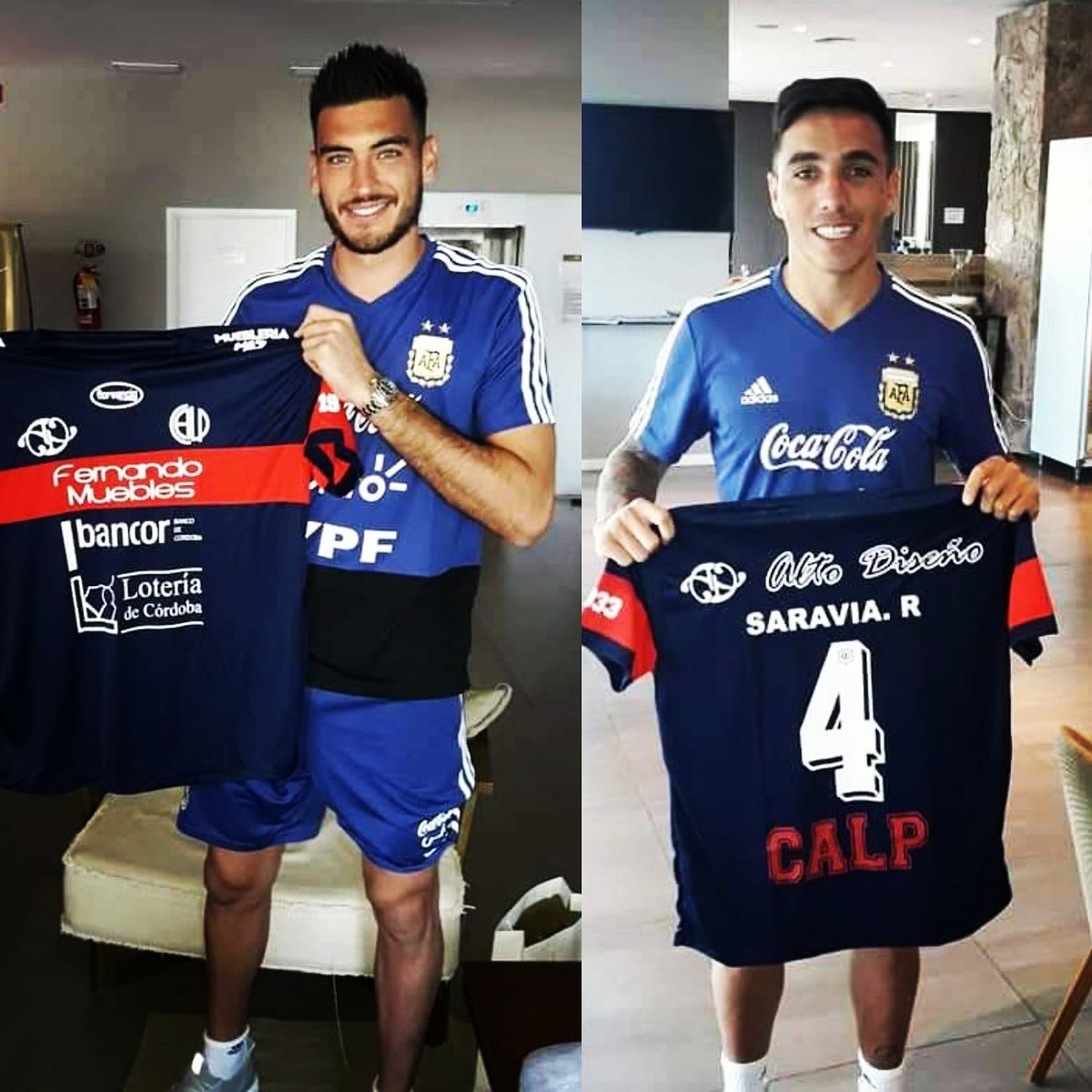 Paulo Gazzaniga y Renzo saravia con sus camisetas del <a href="/Clublaspalmas/">Club Atl. Las Palmas</a>