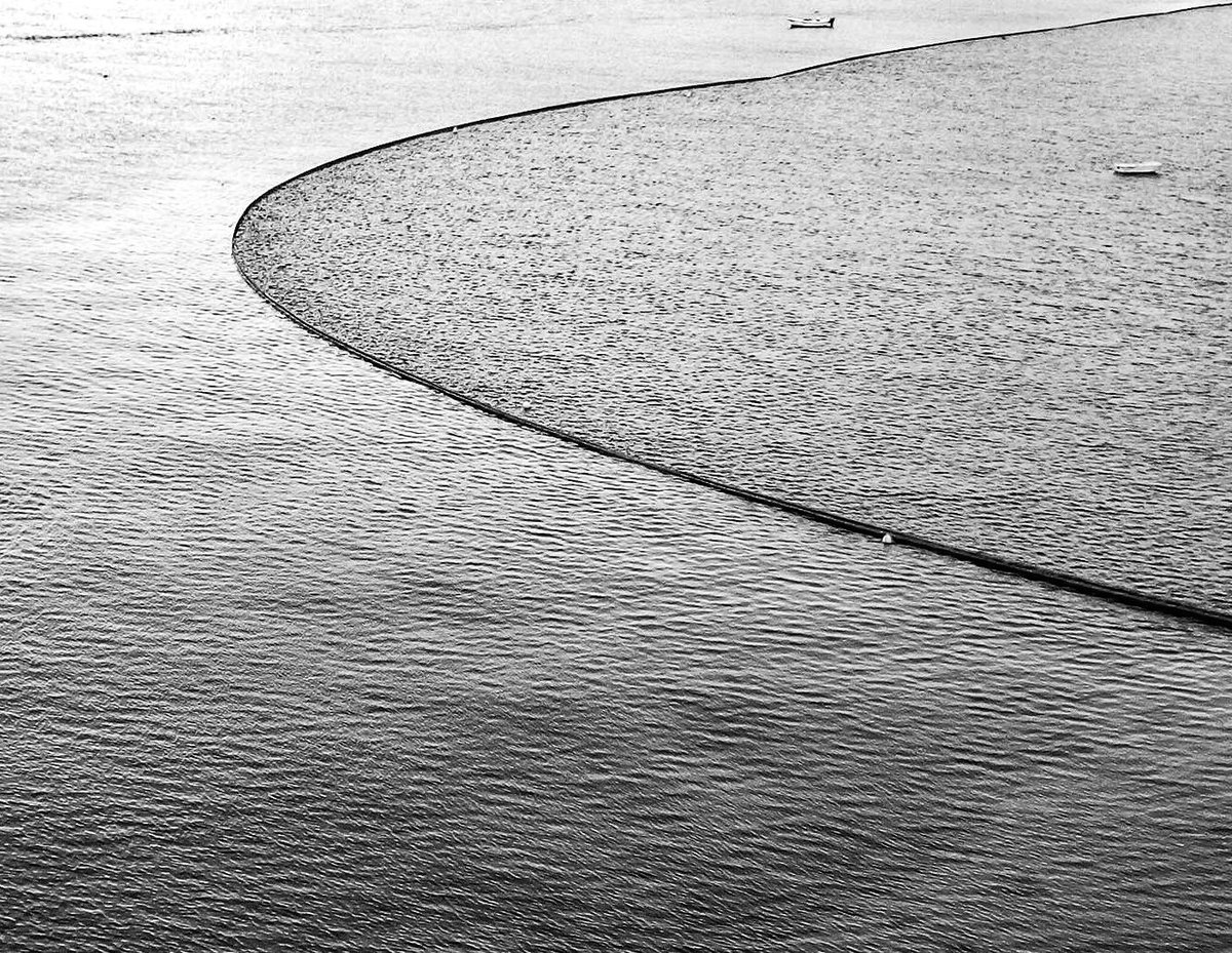 RafyQ's tweet image. Day 6/7 of  #bwchallenge #7days7pictures 
Nominated by @shootrstreet 
7 Days 7 Pictures No People No text
Today I nominate @leobellandi