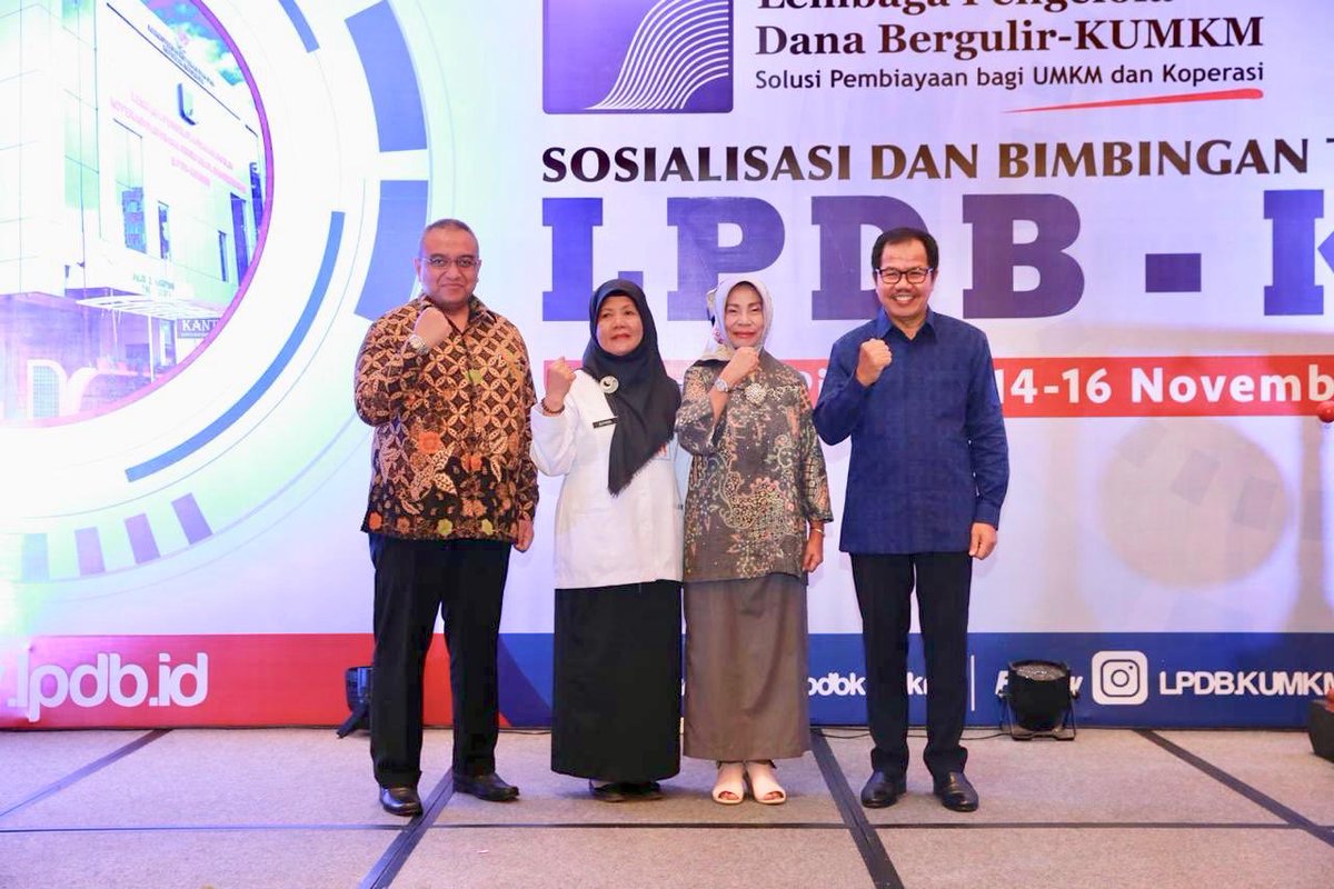 Sosialisasi dan Bimbingan Teknis LPDB-KUMKM di Kepulauan Bangka Belitung, Minggu lalu.

Salah satu kendala pelaku KUMKM di BaBel adalah sulitnya akses permodalan. Semoga dengan hadirnya LPDB, dapat menjadi angin segar utk pelaku KUMKM.