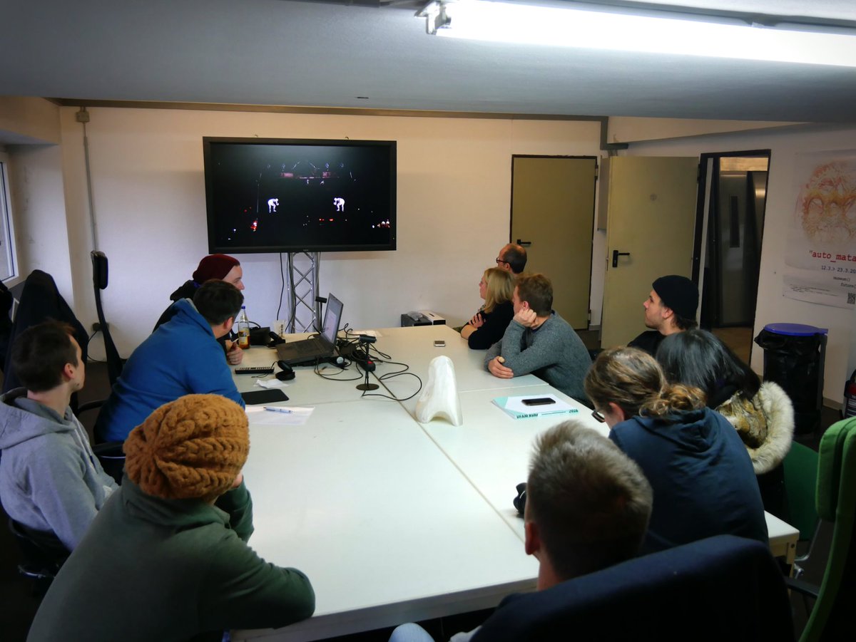 MasterclassRuhr's tweet photo. Announcing the start of https://t.co/RPrCY4hP0d #VR Workshop today! https://t.co/lOJLqfFISV