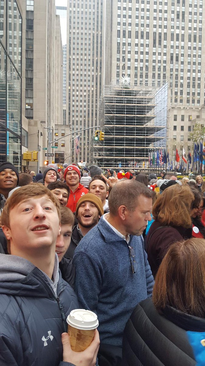 CentralDutch's tweet image. Smile! Look for @CUI_Wrestling outside of NBC's Today Show in NYC this morning, visiting @HarrySmith of NBC News! #GoDutch #rollriversWR