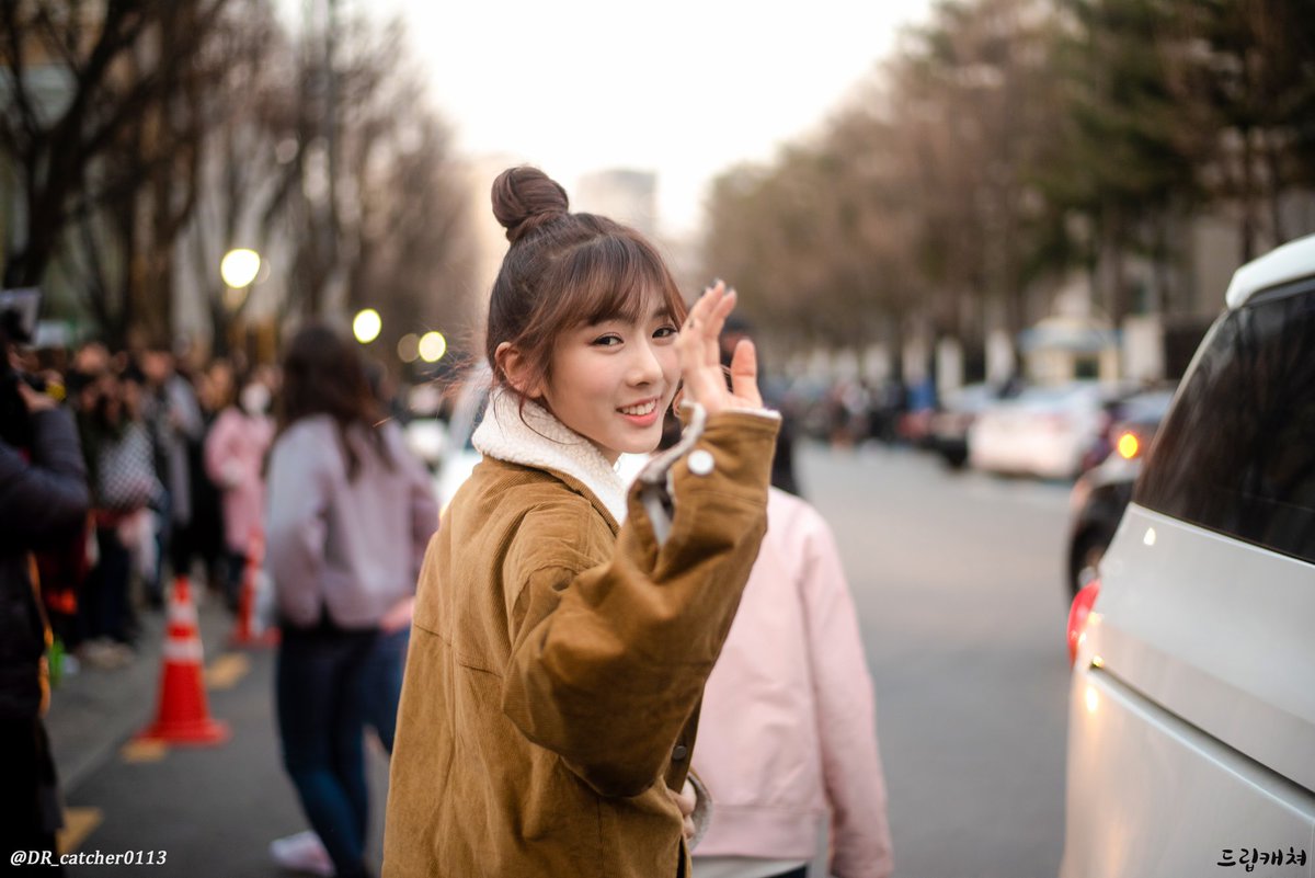 170303 
늦은 겨울, 혹은 이른 봄

#드림캐쳐 #Dreamcatcher 
#유현 #YOOHYEON