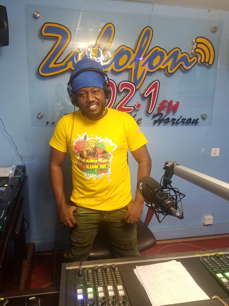 zylofon1021fm's tweet photo. The original piniwaley @Blakkrasta is back again with the #TaxiDriverShow. Tune in! https://t.co/0IjesUTBDd