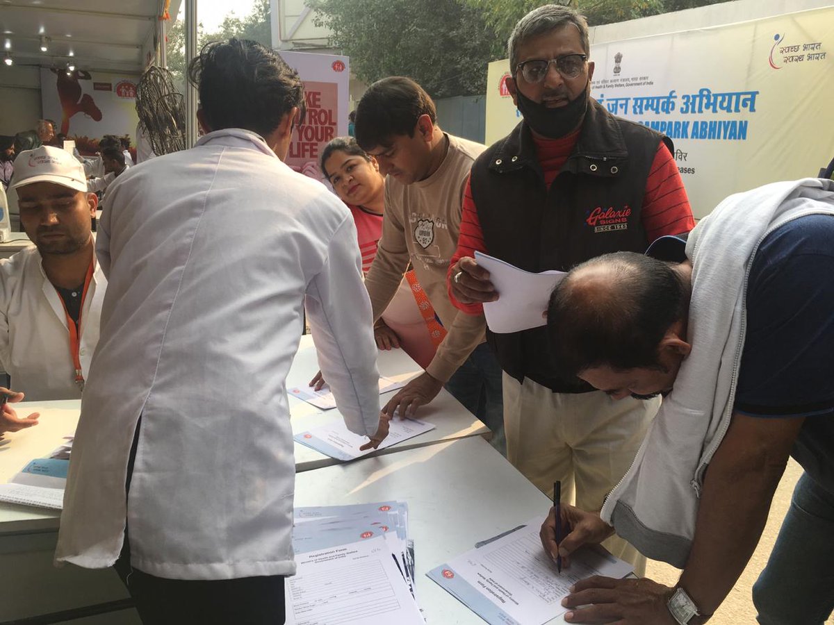 A healthy lifestyle contributes to curbing ill-effects of Non-Communicable Diseases (NCDs). Visitors to the #IITF2018 health camps are being motivated to take pledges for a healthy lifestyle.  #FreeHealthCheckups #FreeScreening