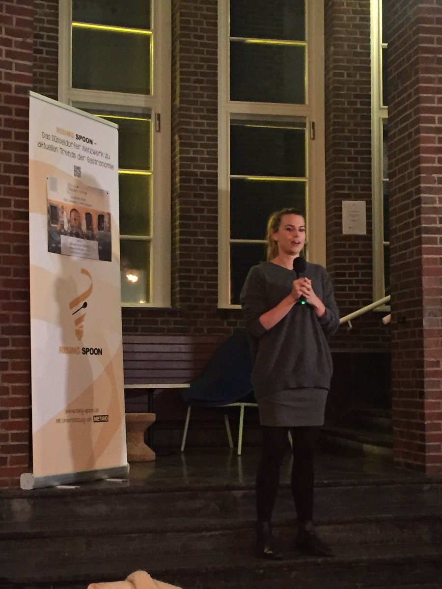KuSchniJa's tweet photo. 3. speaker  Jacqueline von Cali eats beim #risingspoon https://t.co/841zFXjUkH