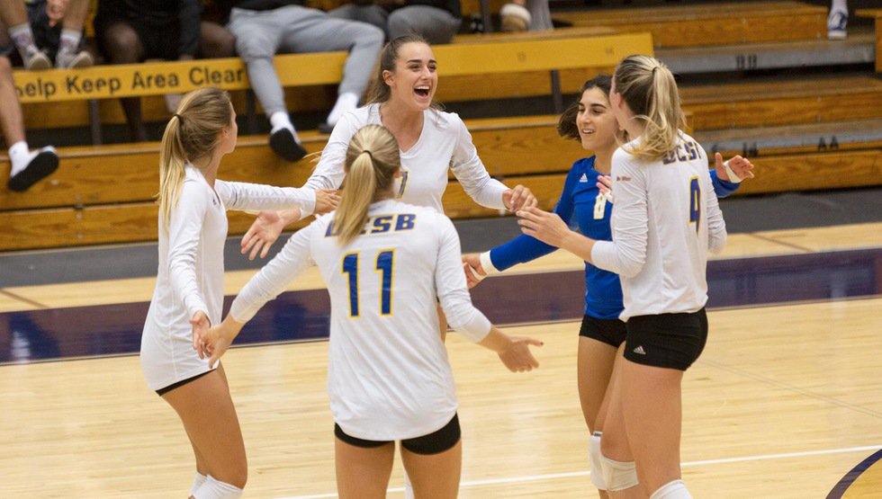 BigWestWVB's tweet photo. The @NCAAVolleyball RPI (matches through Nov. 18):

25. @CalPolyVolley 
50. @HawaiiWVB 
79. @UCIwvb 
98. @UCSB_Volleyball 
...
📰 https://t.co/sYImoX3lfX 
#BWCWVB #PlayBig https://t.co/F3QhuBTEYy