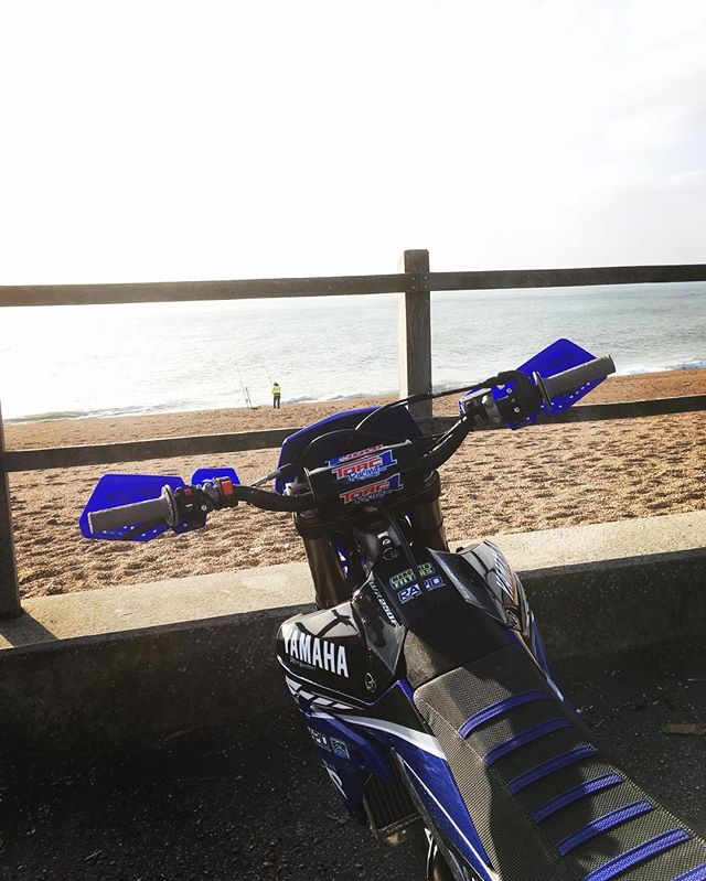 Life’s a beach 🏖... Who else went riding this weekend ?

#RapidYamaha #moto #enduro #trailriding

rapid-moto.com