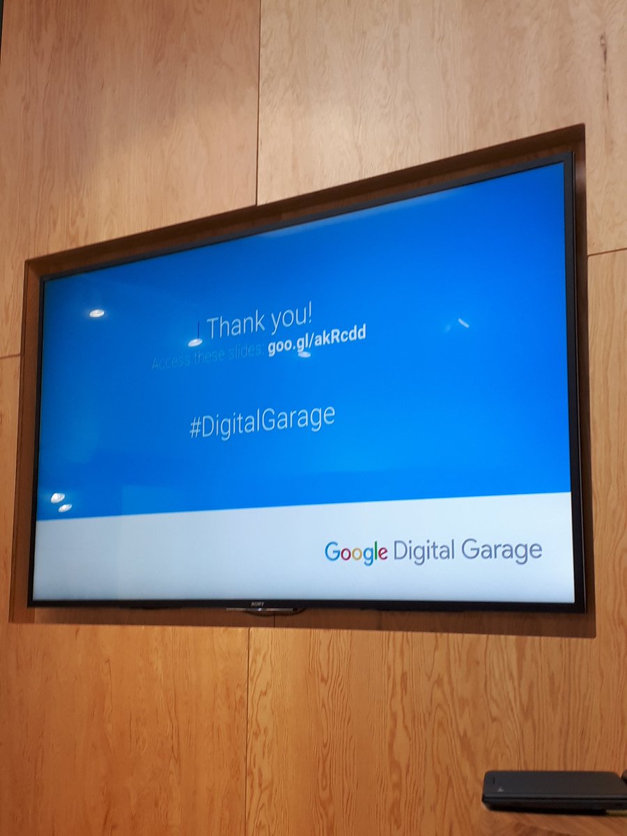 EmcompassLTD's tweet image. Another great session @google Garage, Edinburgh #digitalgarage #learningnewstuff
