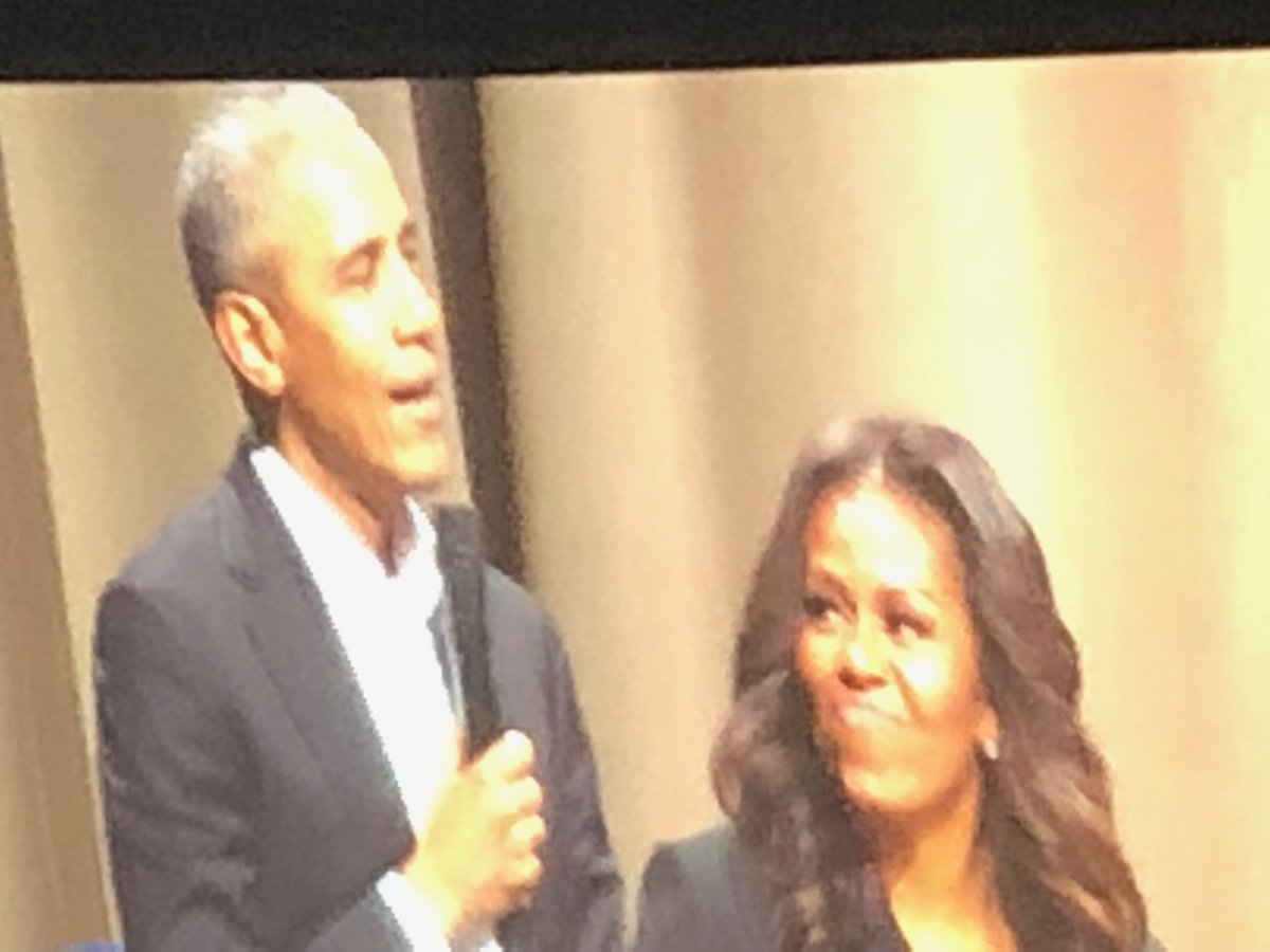 BernadetteYLMT's tweet photo. Still speechless from seeing Michelle Obama on Saturday night. Becoming was a breath of fresh air, personal, intimate and inspiring. Who Are You Becoming?
#motivationmonday #yourlifematterstoo #michelleobama #DC #becoming https://t.co/q5uvsN5ELG