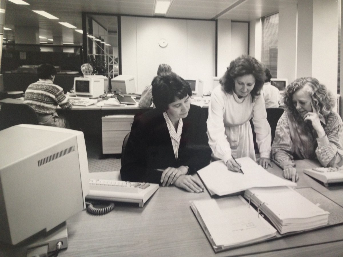 DameStephanie_'s tweet photo. It was so refreshing to work with likeminded women, no glass ceiling, no testosterone fuelled posturing, flexi-working for those with children. I applaud Steve for inventing flexible freelance working, methods, hot desking, work centres. Brilliant & before its time.
#FIReunion https://t.co/oUmK9Q39TF