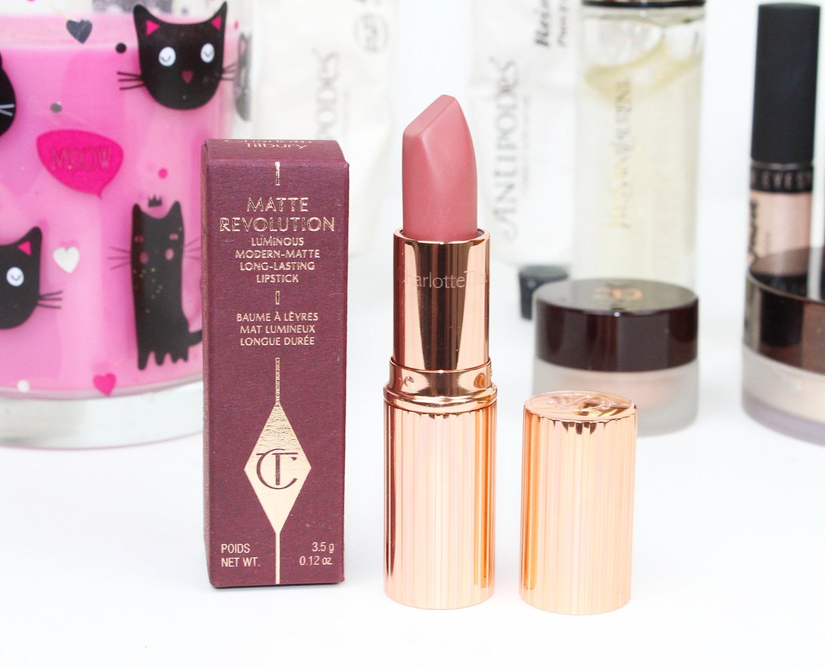 #Giveaway RT &amp; follow @beautbluebird to #WIN this Charlotte Tilbury Matte Revolution Lipstick in Pillow Talk 💋
Ends 23:59 17/12/18  �🔖�