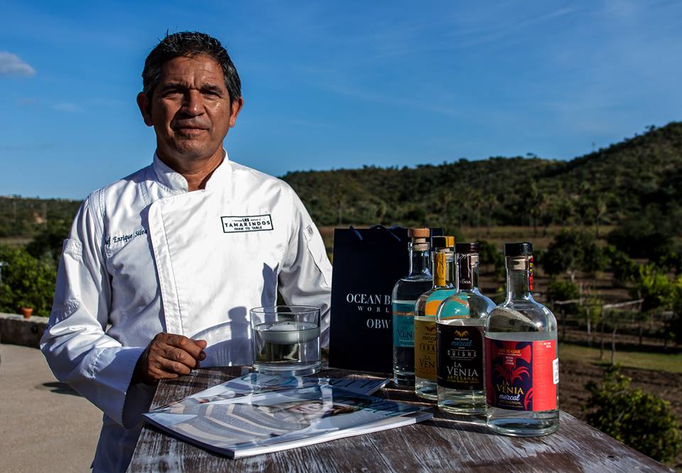 vanessafukunaga's tweet photo. 🥃 @OceanBlueMag knows how to throw a party! We had such a fabulous evening with our friends at @LosTamarindosMX featuring #LaVeniaMezcal - an absolute #MustHave Mezcal! Another fabulous #OceanBlueExperience to remember! Cheers!! 🥃🥃🥃 https://t.co/ujanFdviOy