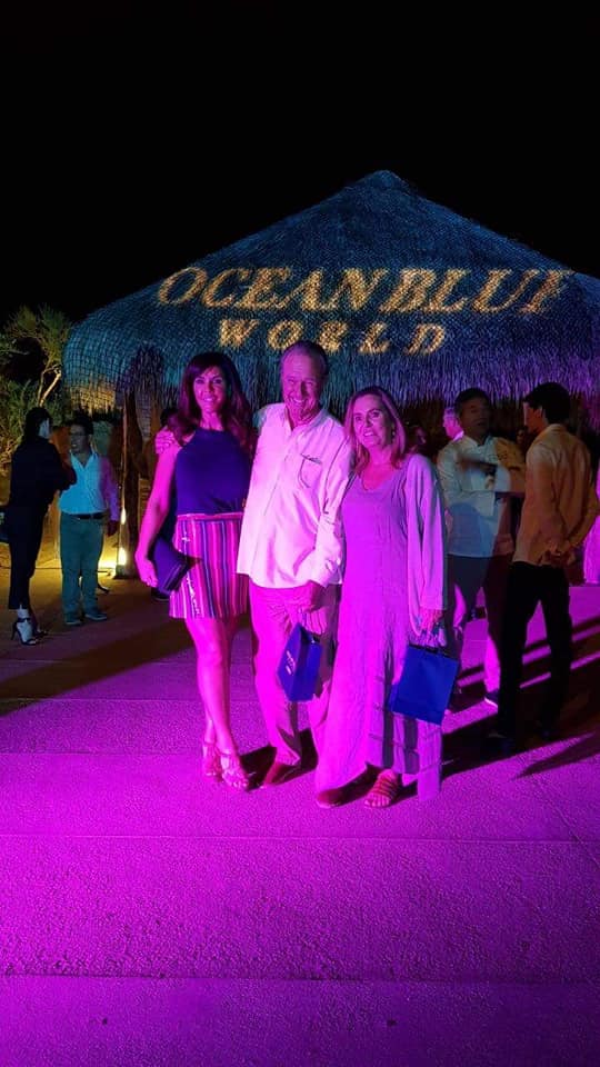 vanessafukunaga's tweet photo. 🥃 @OceanBlueMag knows how to throw a party! We had such a fabulous evening with our friends at @LosTamarindosMX featuring #LaVeniaMezcal - an absolute #MustHave Mezcal! Another fabulous #OceanBlueExperience to remember! Cheers!! 🥃🥃🥃 https://t.co/ujanFdviOy