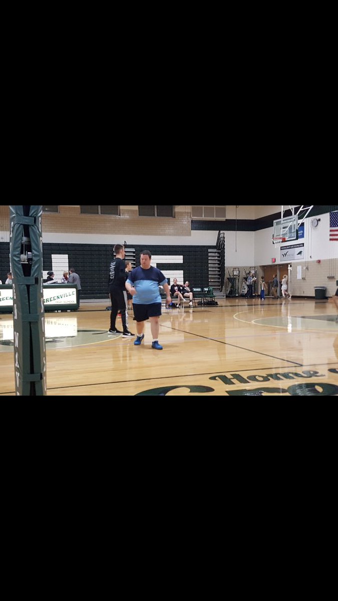 GHSsupplychain's tweet photo. Student Vs. Staff volleyball game was a success. Over $600 dollars raised for special Olympics #SCMRocks https://t.co/fvSB0sETgd