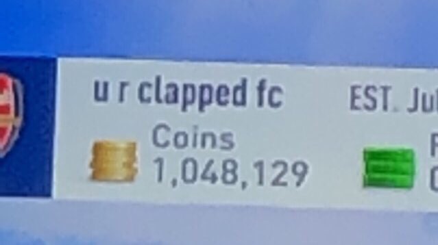 Selling 1 Million coins fifa 19 xbox one reply if interested #fut19 #fut19coins #ultimateteam #fifaultimateteam #sellingcoins #xboxcoins