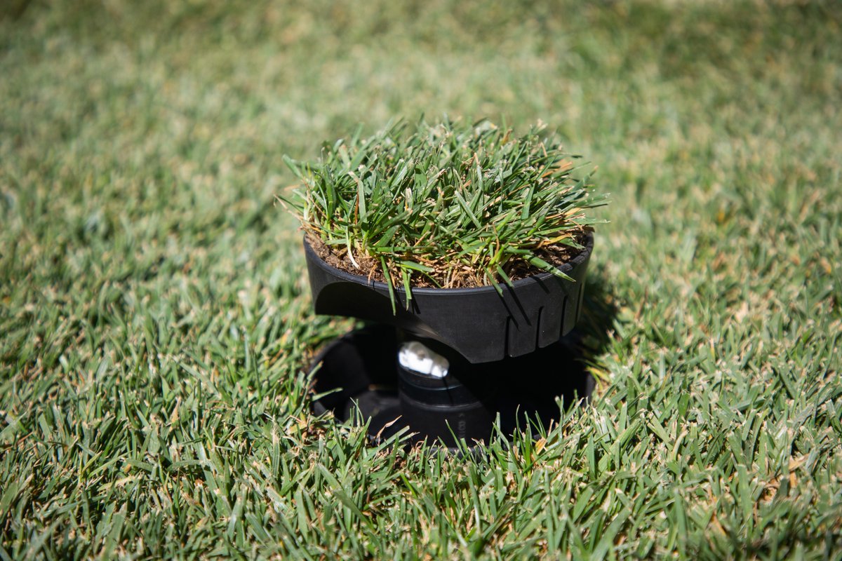 RainBirdGolf's tweet photo. We have another exciting announcement! Enhance the overall appearance of your course while eliminating potential rotor interference w/ the NEW Rain Bird Sod Cup Kit! Fits on existing 551/700/751 #RBRotors!
#TimelessCompatibilty #EasyToUse
CLICK 👉 https://t.co/dxBA2u8uBm https://t.co/cwWTHQfuEO