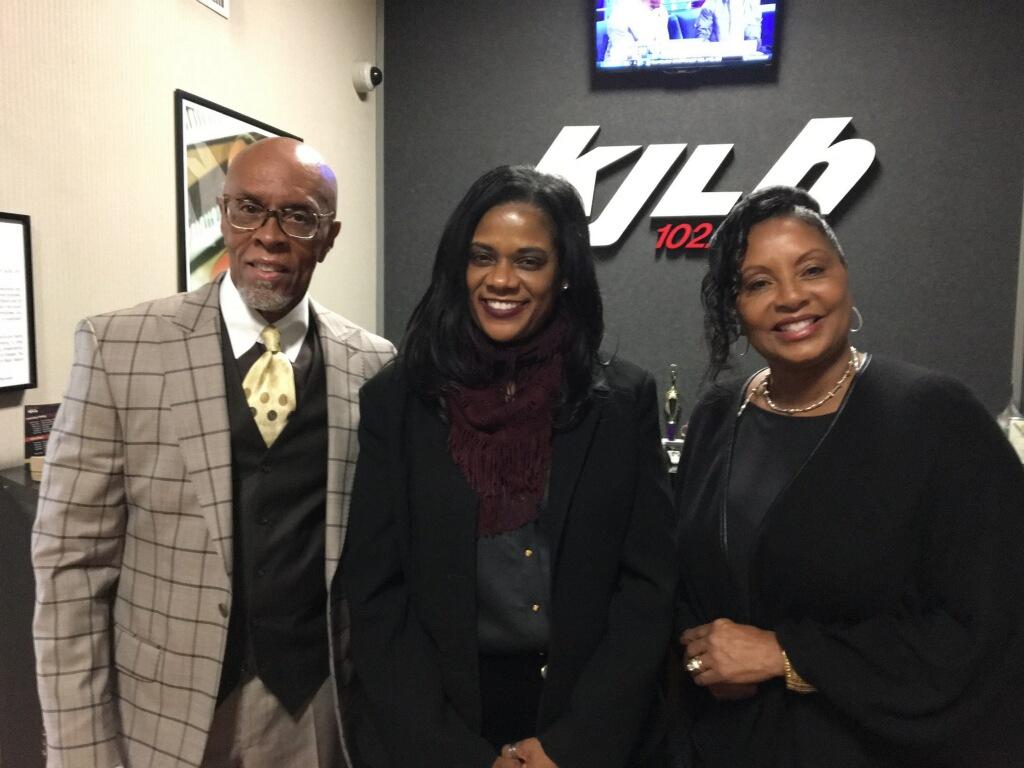 think_big_inc's tweet photo. Congratulations to Ms. Aretha Woods, our winner of the Michelle Obama Tickets. Thank you for blessing us with your presence last night and letting us live through your experience at the Forum. You are such a blessing and we look forward to hearing more from you and your journey. https://t.co/cn2c5ulCim