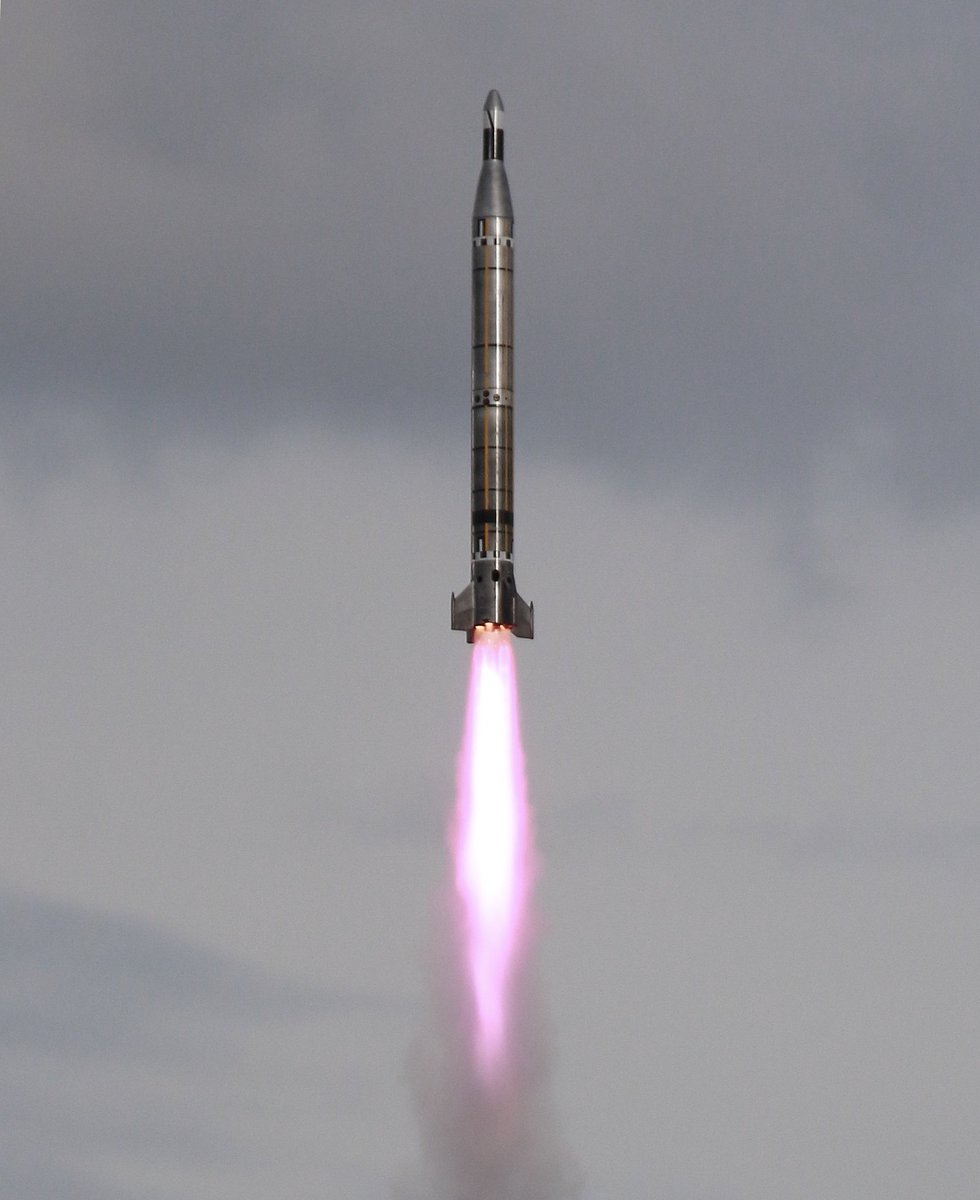 crusaderocketry's tweet photo. @JGreenslade1 @UKRA_rocketry We’ll keep you posted! (Black Knight 😉... https://t.co/9NEU0PFHP8) https://t.co/MhOpqEbRLx