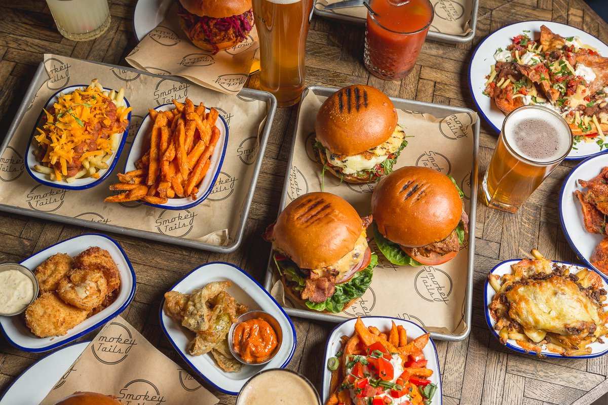 Last chance to grab discounted tickets to our Thanksgiving Feast this Thursday! bit.ly/STThanksgiving…