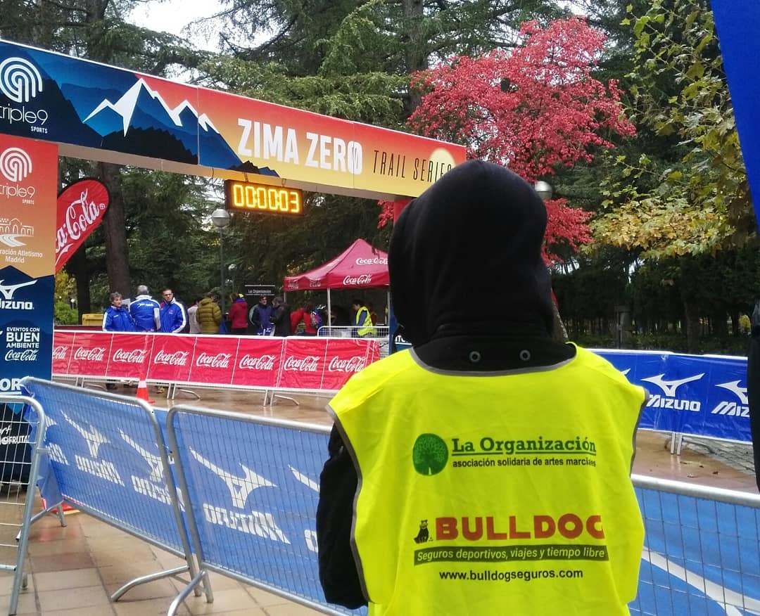 OSDAM_org's tweet photo. De nuevo colaborando en #zimazero #zimazerotrail #trail #villalba GRACIAS a nuestro equipo y a patrocinadores!
#organizacion_es #artesmarciales #solidaridad #voluntariado #villasalud #bulldogseguros #clubdetitanes https://t.co/9qLMDNOHYL