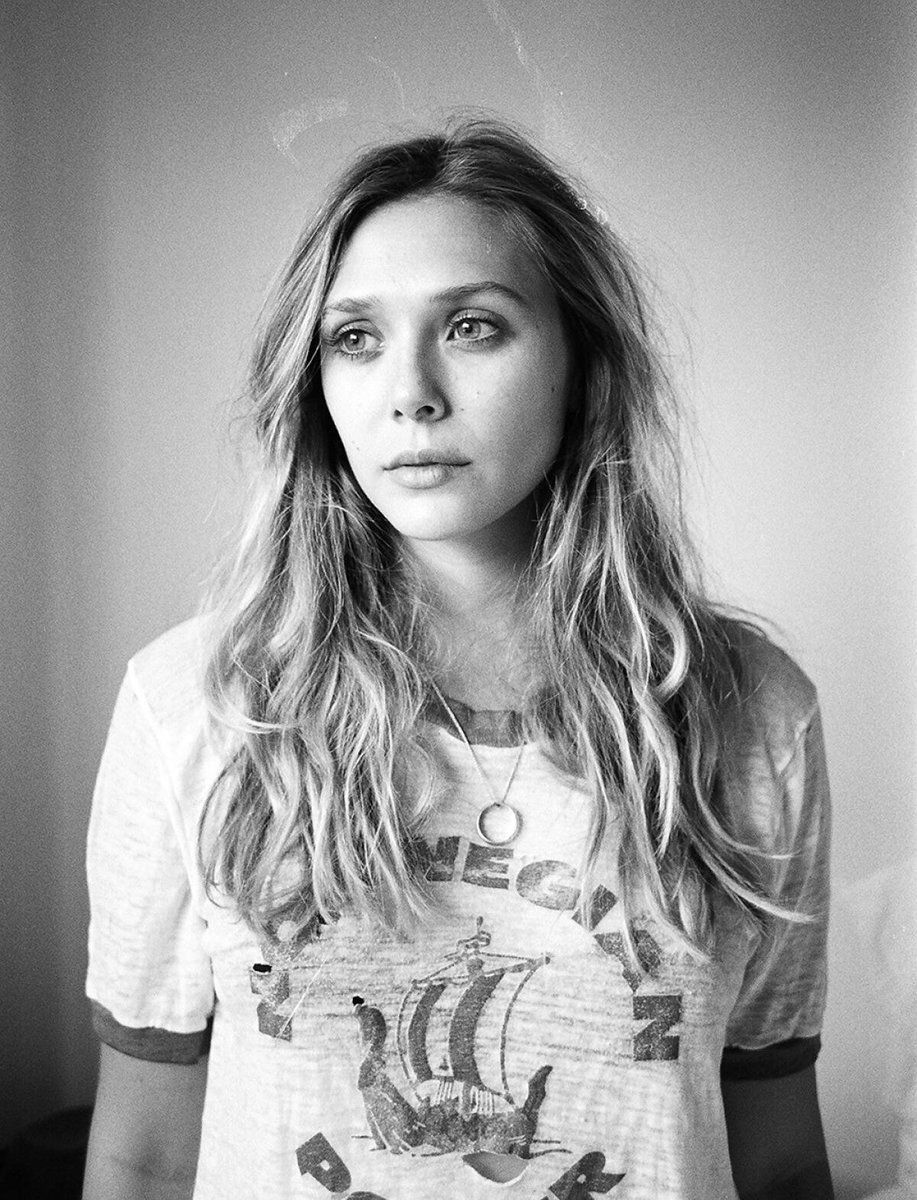 Jopolkadot's tweet photo. Elizabeth Olsen

Photography © Frances Tulk- Hart
2013 https://t.co/8cU9d0943f