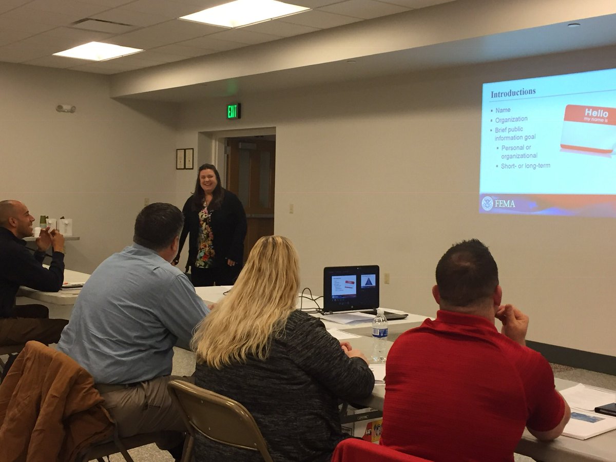 rusnivek's tweet image. Great to have #MasterPIO @EricaLCreech as co-instructor for this week in the @FEMA G0290 Basic #PIO Course