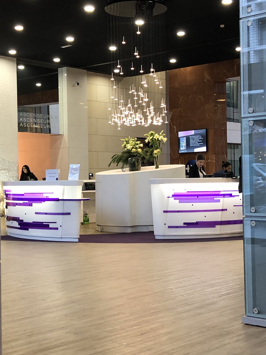 #entreprises #BPCEschoolday - présentation du <a href="/GroupeBPCE/">Groupe BPCE</a>  On parle recrutement, stage,alternance