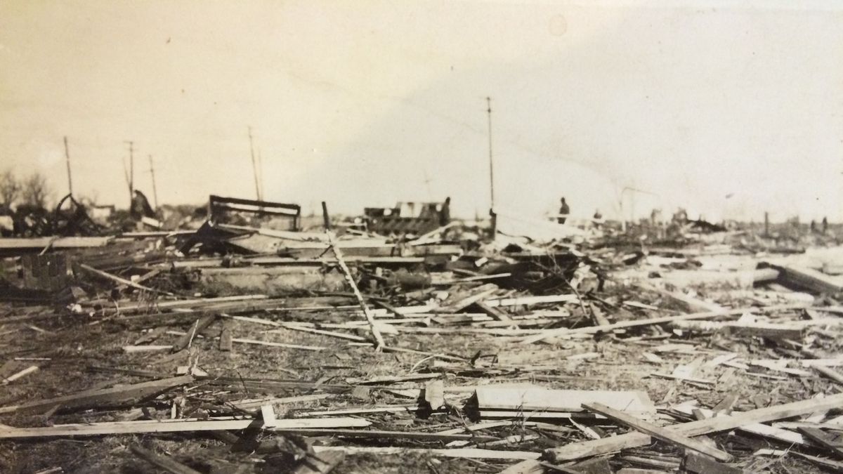 OKTornadoDB's tweet image. On this date in 1930, an F4 tornado impacted the Bethany area. It remains the 10th deadliest in OK history. #pled

(some pics are re-posts)