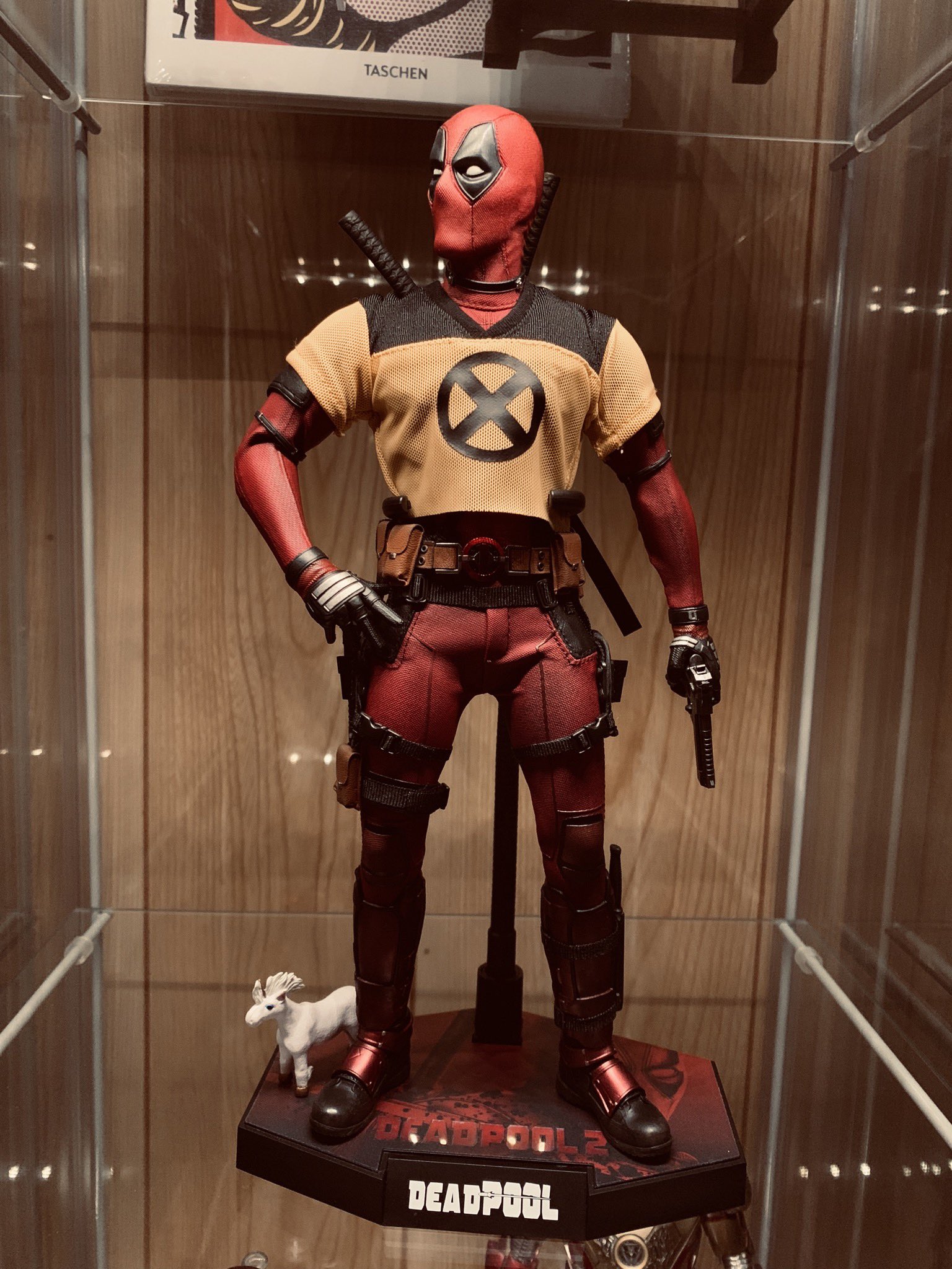 デッドプール フィギュア X-MEN ORIGINS 匿名配送】MARVELヒーロー X-MEN デッドプール フィギュア