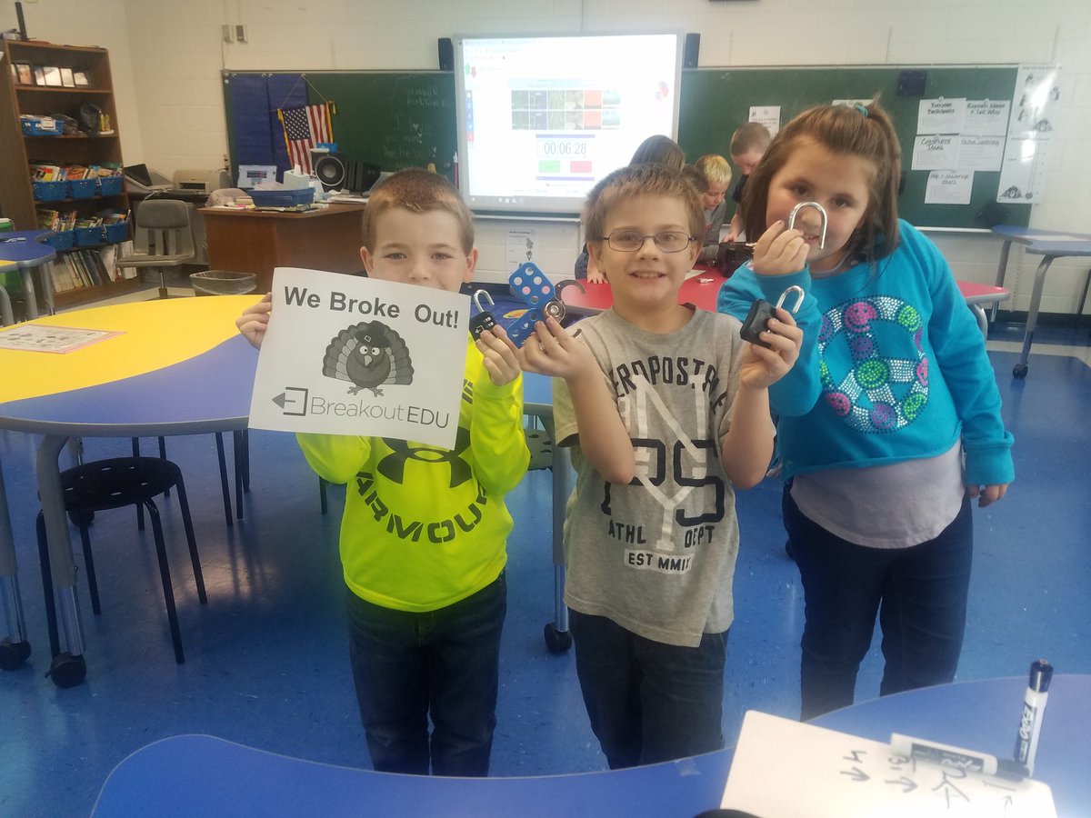 moore_tressa's tweet photo. 1st group to break out. #fcpsva #fepantherpower https://t.co/K1BRYBLmqN