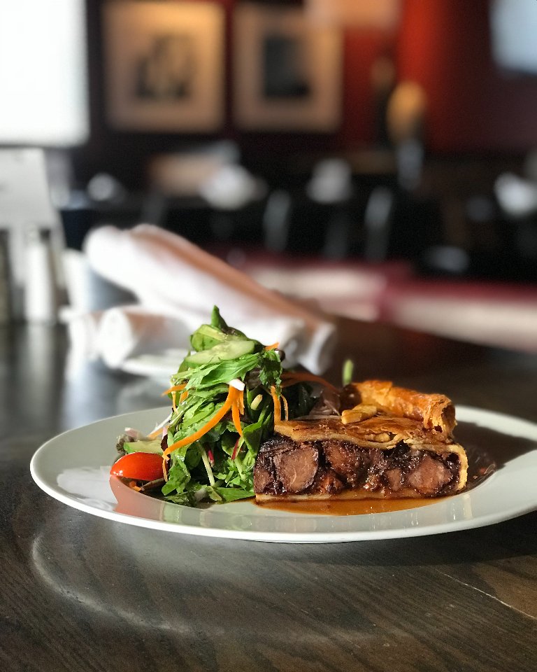 WildcraftGrill's tweet photo. Todays lunch special is a cold weather comfort staple! British Beef Pie with a buttery, flaky crust. Best enjoyed with a hot cuppa tea or one of our November cocktails!⁣

#WildcraftGrillBar #Wildcrafted #Eater #WREats #ExploreWR #LooEats #Foodies #KWFoodies https://t.co/f8Eof3X4LX