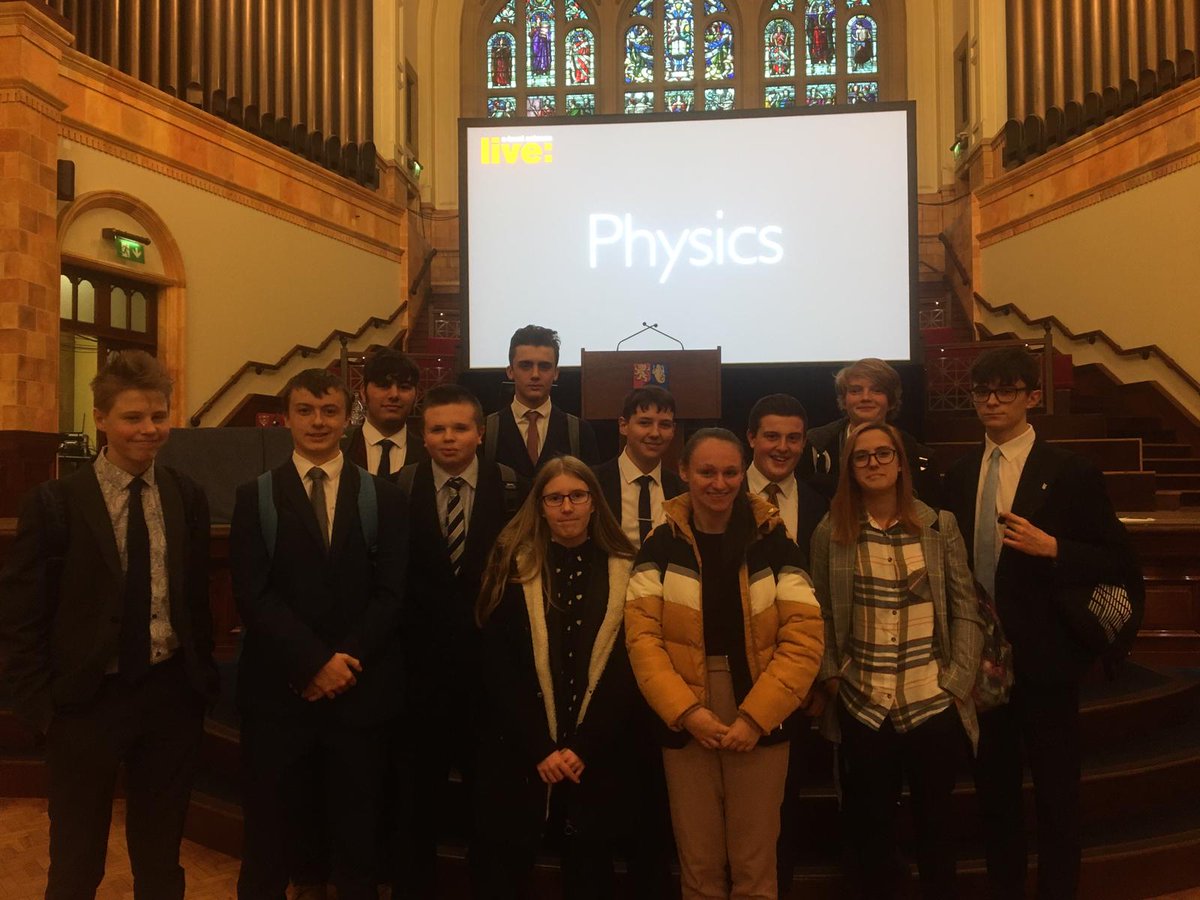 ScienceOAN's tweet photo. Yr12 + 13 Physicists had a cracking day at #ALevelPhysicsLive @unibirmingham with Mr Ashley and Miss Jackson listening to inspirational talks by @jimalkhalili @helenczerski, @suziesheehy and @closefrank. Mr Savage is gutted he missed out! #aspiringphysicists https://t.co/rNMYeRcxYX