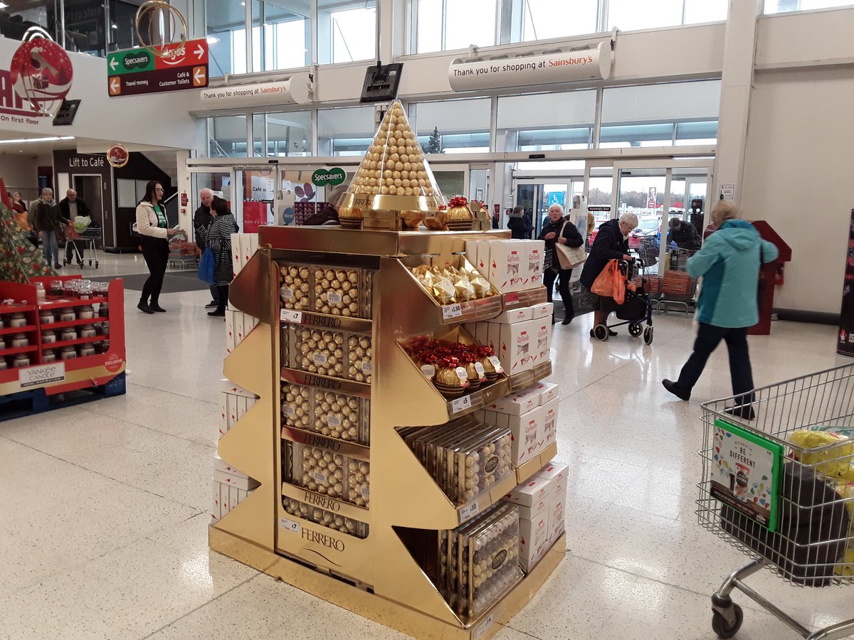 fpp's tweet image. Working with @FerreroUK, we’ve created an exclusive Christmas tree shaped display for @Sainsburys. Why not pop in, take a look and pick up your favourite Ferrero products.