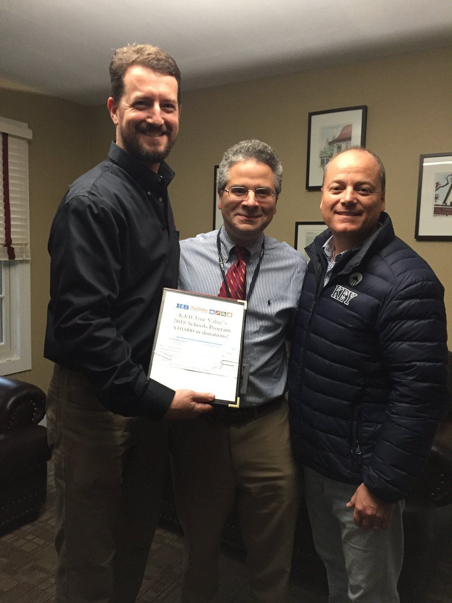 KeySchool's tweet photo. Thanks to @JaredLittmann, Marlene Niefeld '88 and @KBTrueValue for supporting local schools with their annual Cash for Schools program! Thank you for your generosity and community spirit! @SoFoAnnapolis #KeyCommunity #KeyAlumni https://t.co/dtrszn8h1S