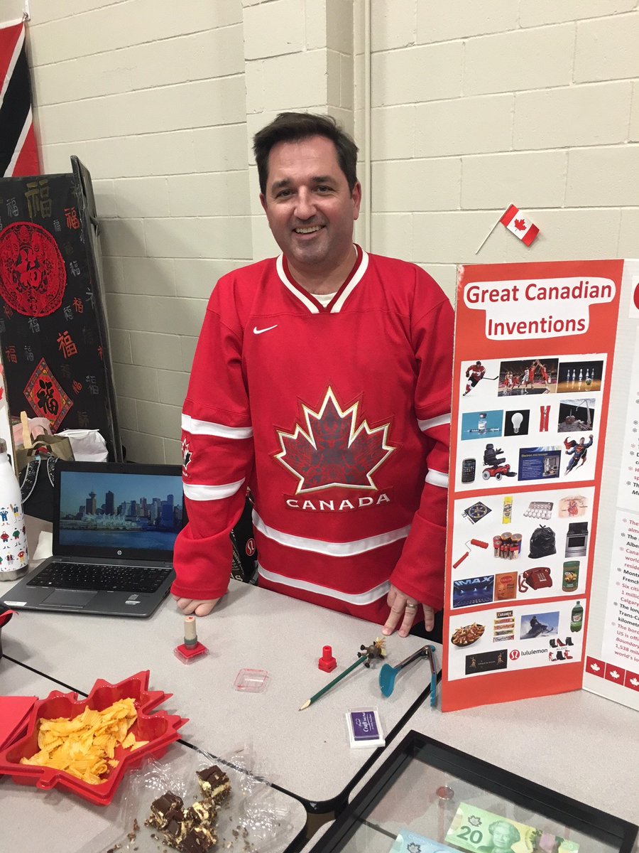katyisd's tweet photo. Students and their families experienced the cultures of 32 countries from all over the world during Pattison Elementary's first International Night! #coltconnect #katyisd https://t.co/IVWDtoY9nY