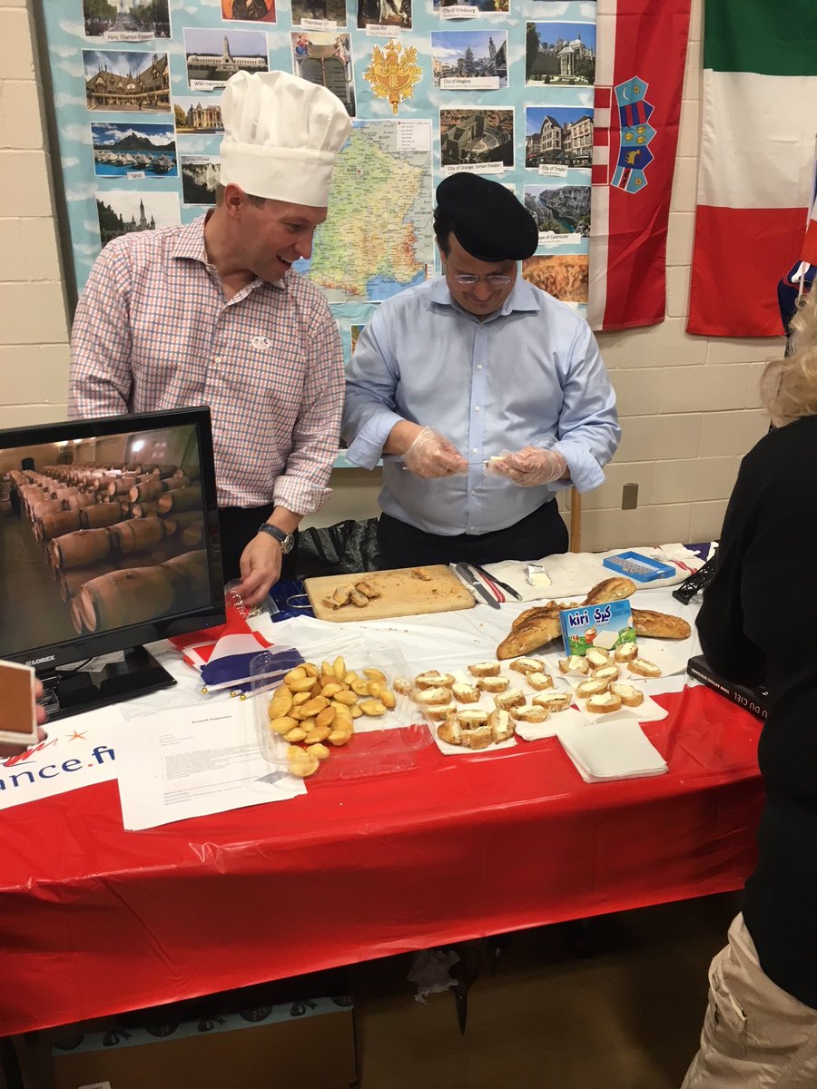 katyisd's tweet photo. Students and their families experienced the cultures of 32 countries from all over the world during Pattison Elementary's first International Night! #coltconnect #katyisd https://t.co/IVWDtoY9nY