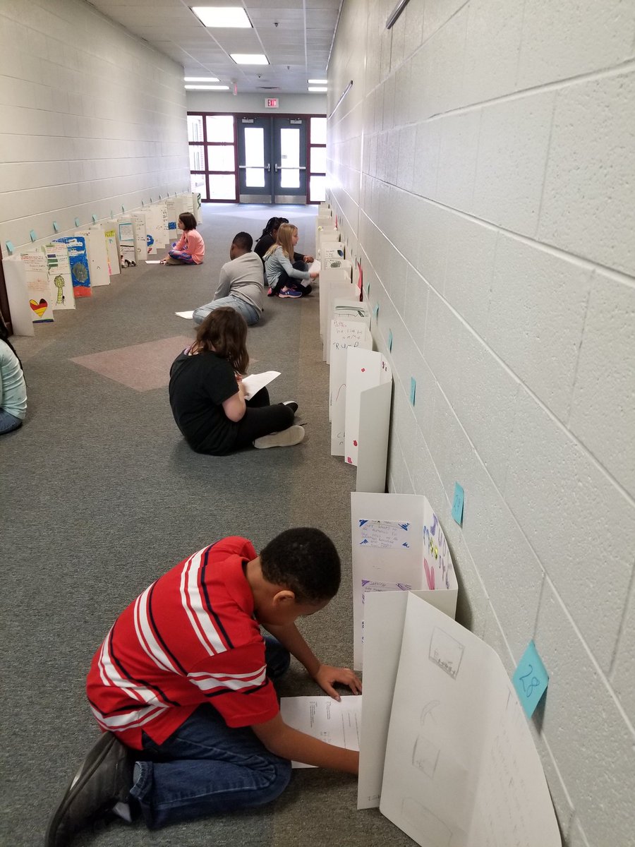 BurrussSandy's tweet photo. More peer-checking #iamcucps #ccesdukes #readingfair https://t.co/z0e7VeBpUB