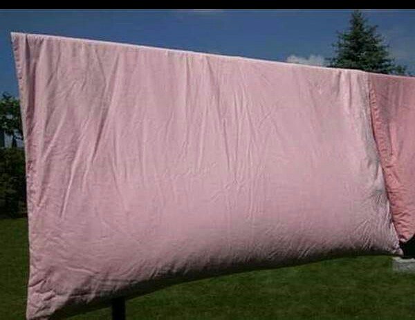 lata8290's tweet image. Kto spał pod taką pierzyną? 😉