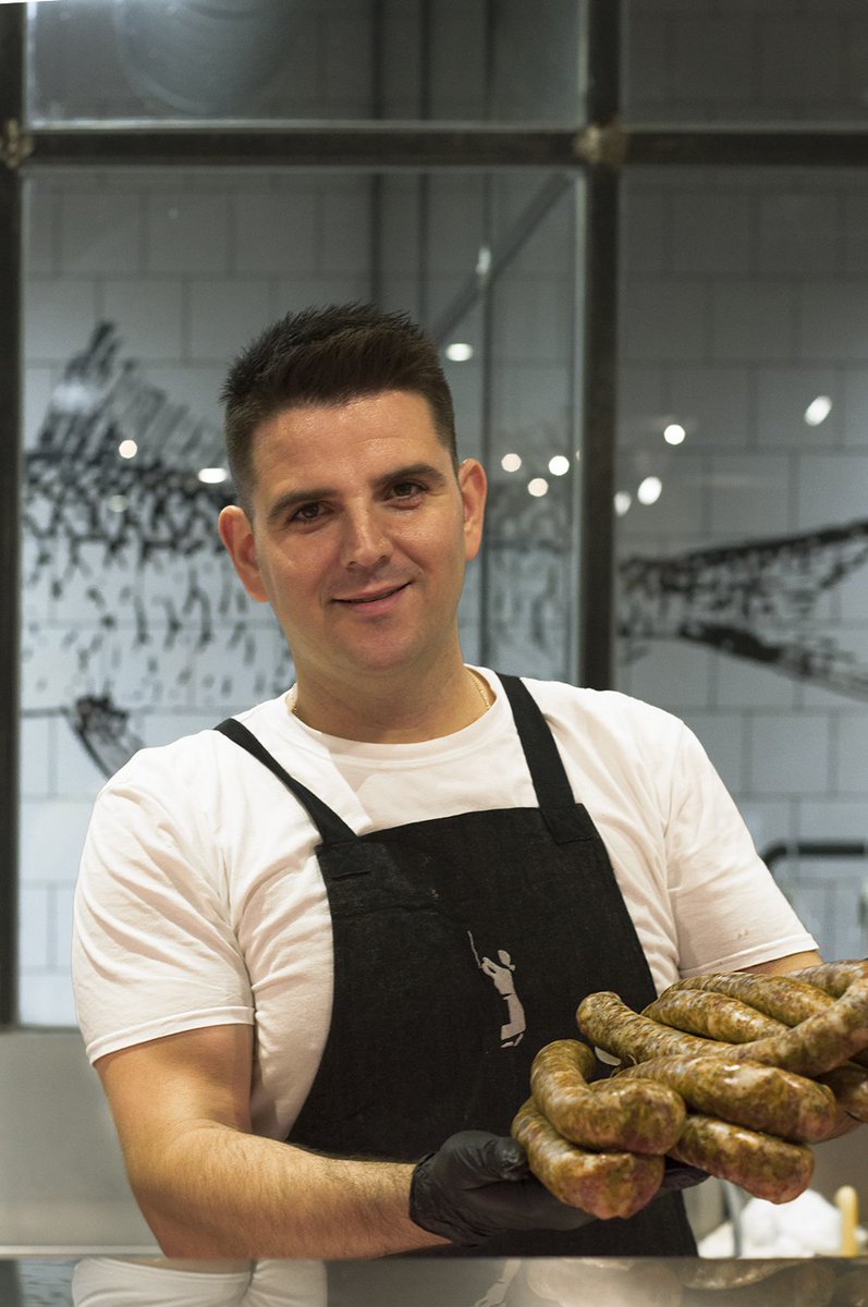 Traditional food is part of our identity. And, there is nothing to compare to that feeling you have when you are seated around the table with your friends, and the food takes you back to memories of your childhood with family. ✨😀 #greekcuisine #ERGONfoods #foodlovers #ERGONfam