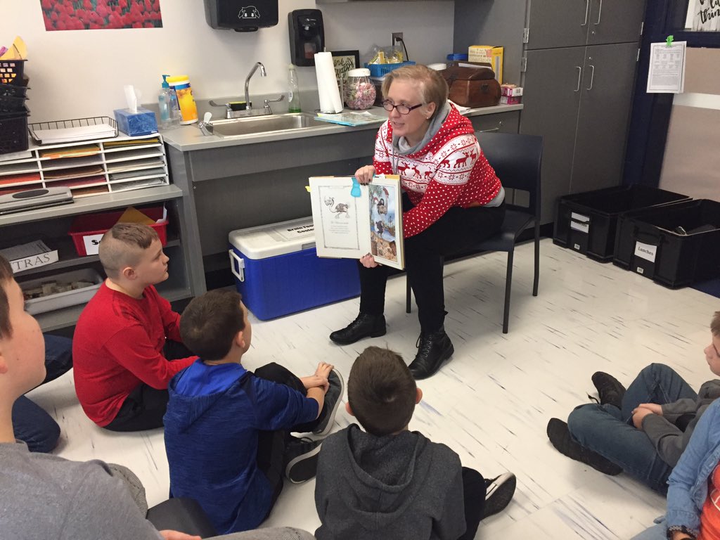 kunkelteaches's tweet photo. Thank you, Mrs. Beam, for teaching us about creative thinking! @SBeamEDUC @WestClerGT https://t.co/EPefSMoqde