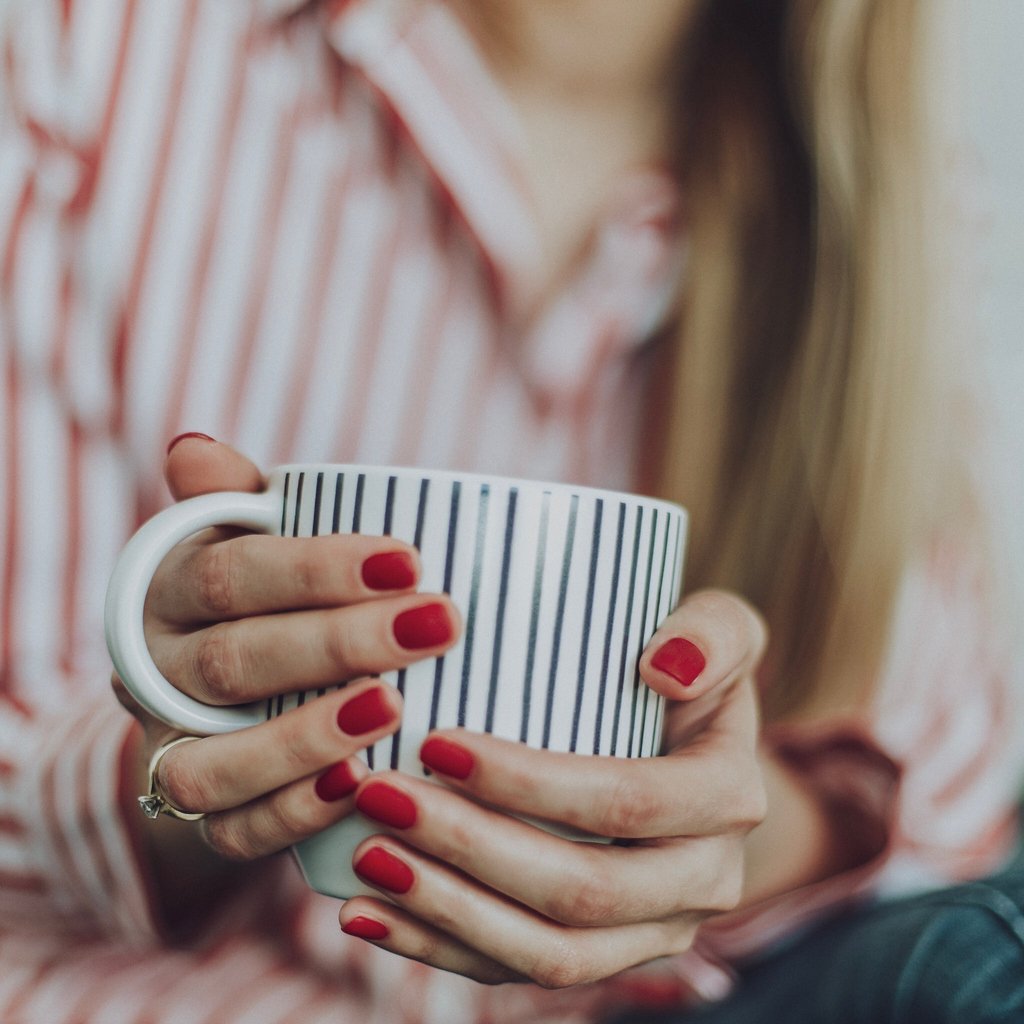 belleandbroome's tweet photo. Coffee, because it's too early for wine #makewavesmonday
#bellecurves #butfirstcoffee #motivationmonday #workhardstayhumble #hustlemode #wildandfree #abundantaf #strongwomen #empoweringwomen #wordsofwisdom #bodypositivity #bopo #boporevolution #bodypositivebabe https://t.co/P3LbdsCcMC