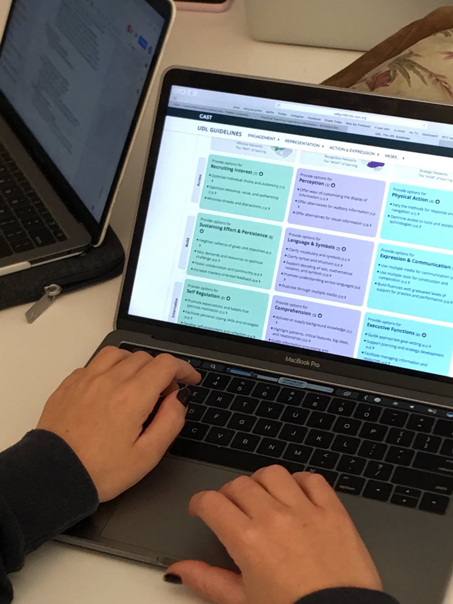 LisaTwissEdD's tweet image. Getting ready for student presentations. Love this time of year. #TowsonISTC #UDL #Nearpod #GoogleSlides #Swivl #books #collaboration #digitalequity #thankfulteacher