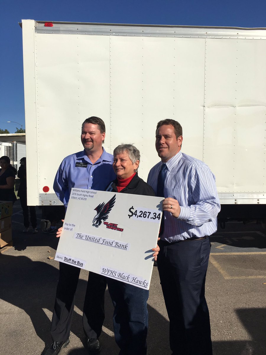 In addition to all the food, students collected more than $4000 to help <a href="/UnitedFoodBank/">United Food Bank</a> @APS_Rustyn #gilbertkindness