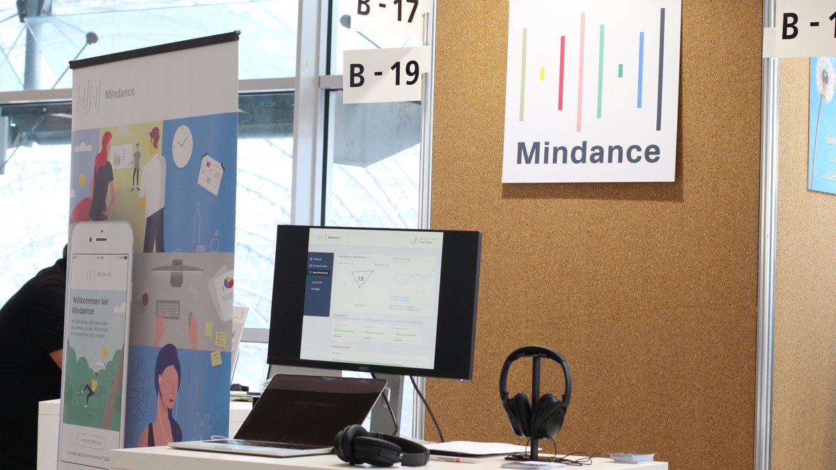 _mindance's tweet photo. Kleine Einblicke von der #bgmpro in der #LeipzigerMesse. Auch morgen sind wir vor Ort, wo unsere App direkt am Stand ausprobiert werden kann. #mentalfitness #achtsamkeit #mentalestraining #psychischegesundheit https://t.co/8jepLfawvi