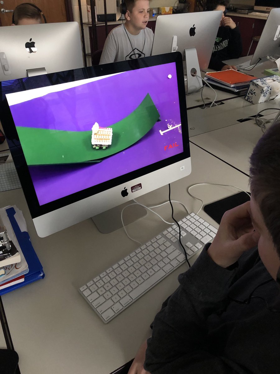 appliedtechD70's tweet photo. 8th grade STEAM class started researching today for our edible car contest. They will be racing their edible cars down a 20 degree ramp that is 30cm long.  I am excited to see what they design!!! https://t.co/J8N4urbhES