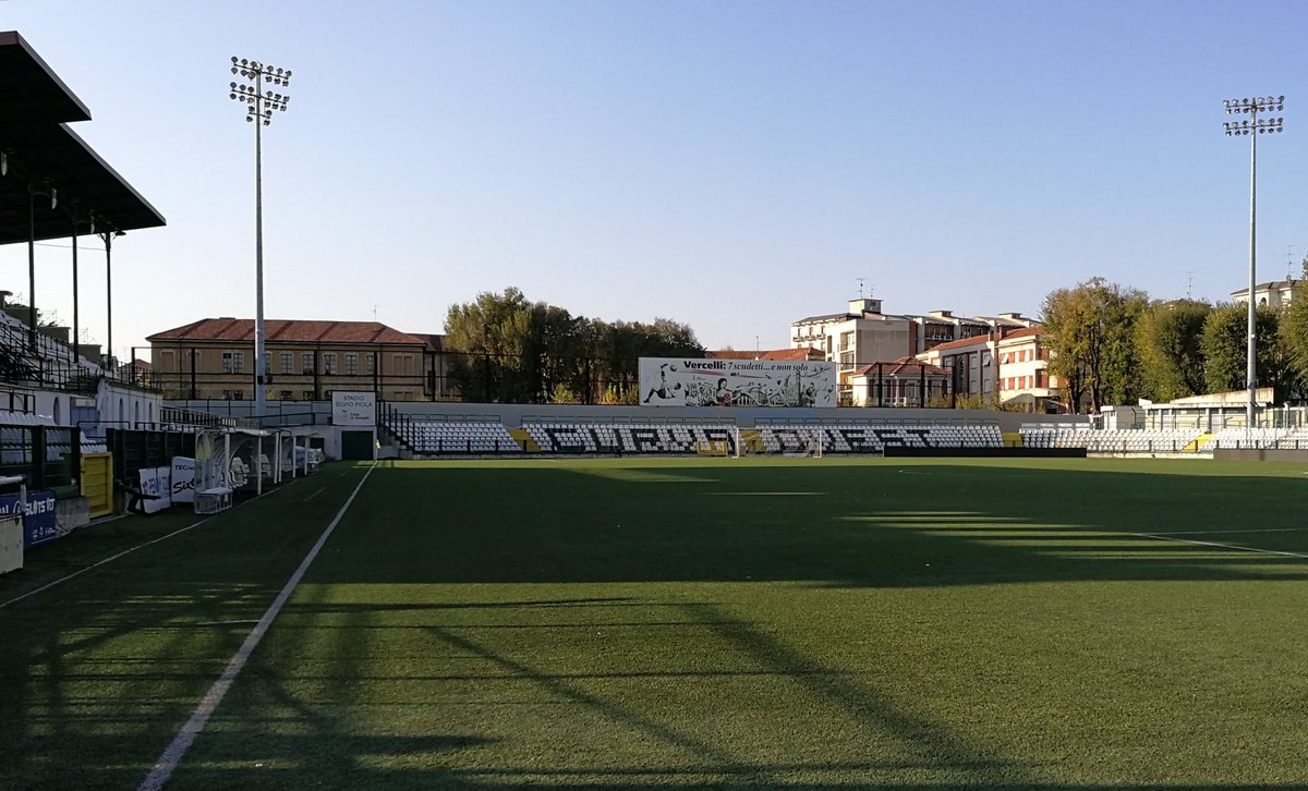 vmciampi's tweet photo. 12° giornata di @LegaProOfficial: #Gozzano - #Albissola. Che organizzazione dei servizi per la #neopromossa società piemontese. Complimenti! https://t.co/jL1LWGnHL4